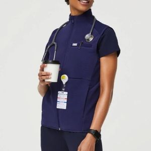Figs On-Shift Fleece Vest - color: navy, size: XS